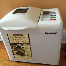 Breadman Plus Bread Maker Model TR-700