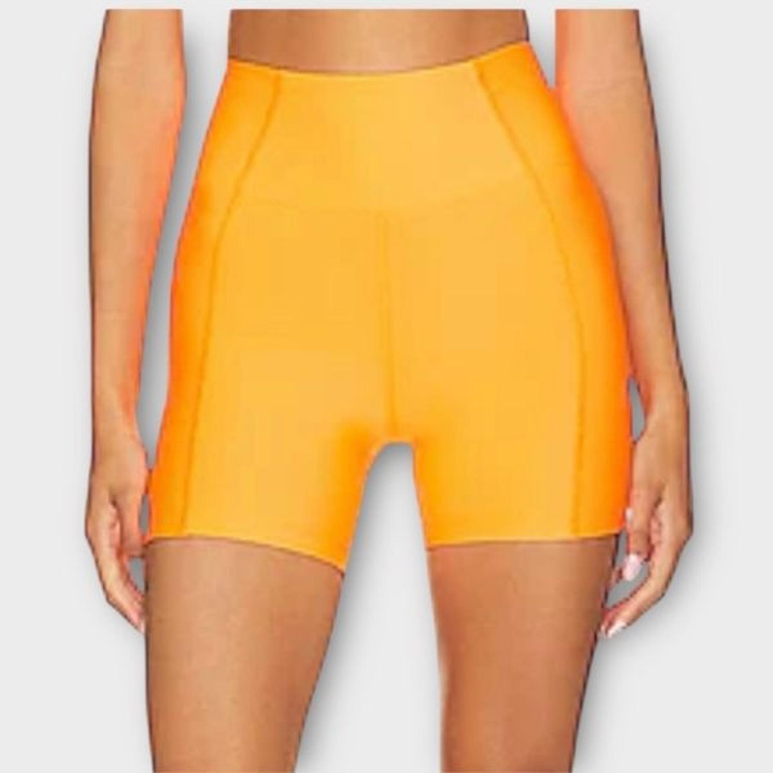 Year of Ours Workout Bike Short in Tangerine Women’s Size XS NWT