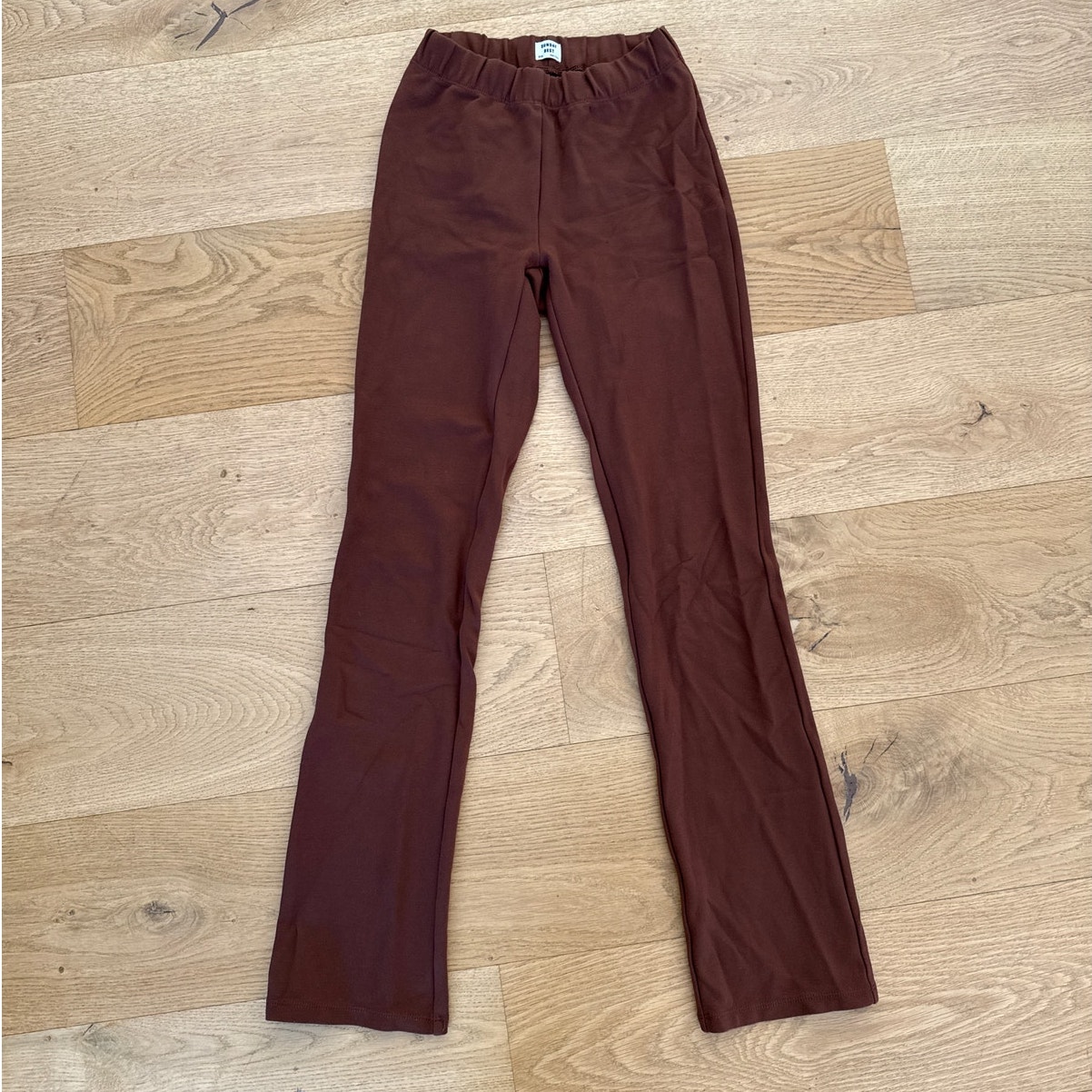 Sunday Best - Elasticated Waist Straight Leg Pants in Brown