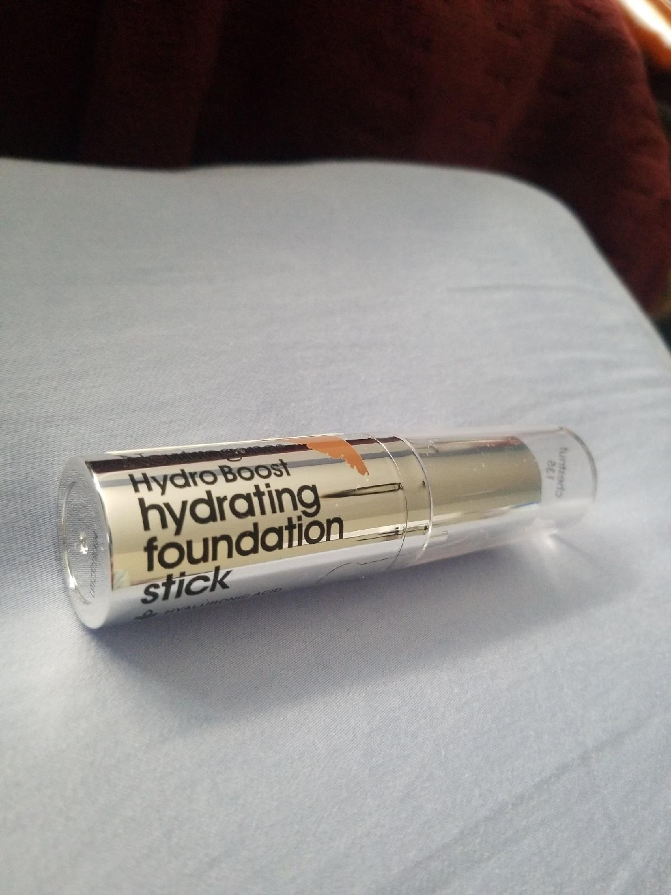 Neutrogena hydro boost hydrating foundat