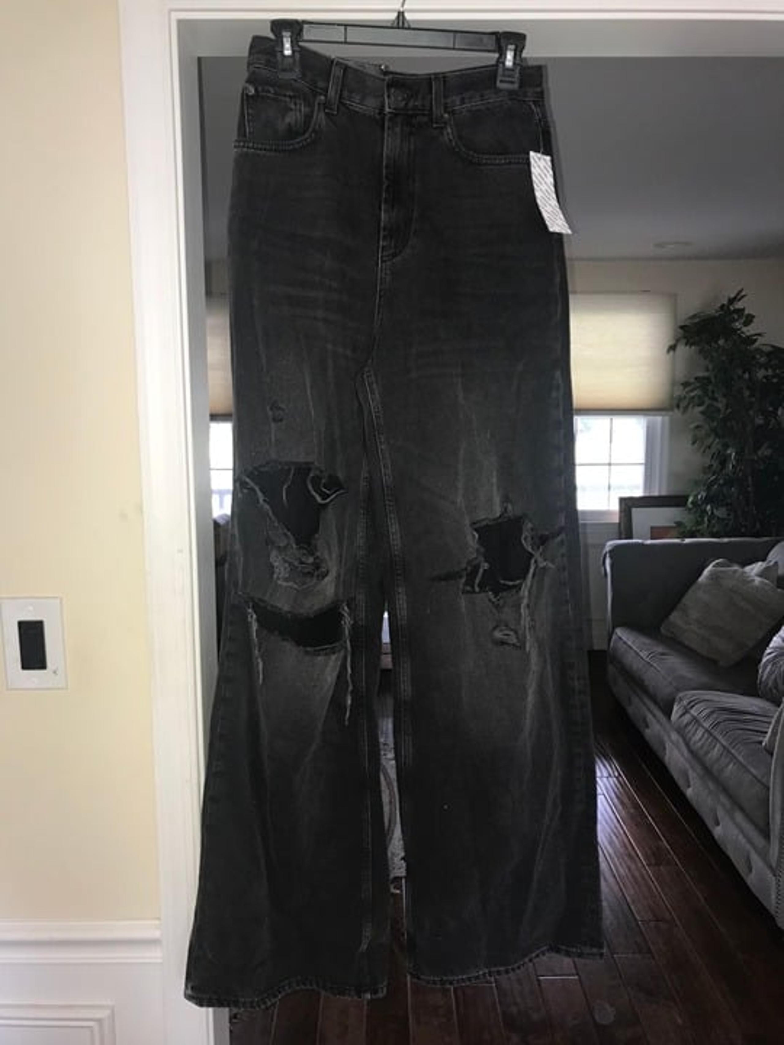 BDG URBAN OUTFITTERS SKATER BAGGY 100% COTTON 27 x 36 men's distressed jeans new
