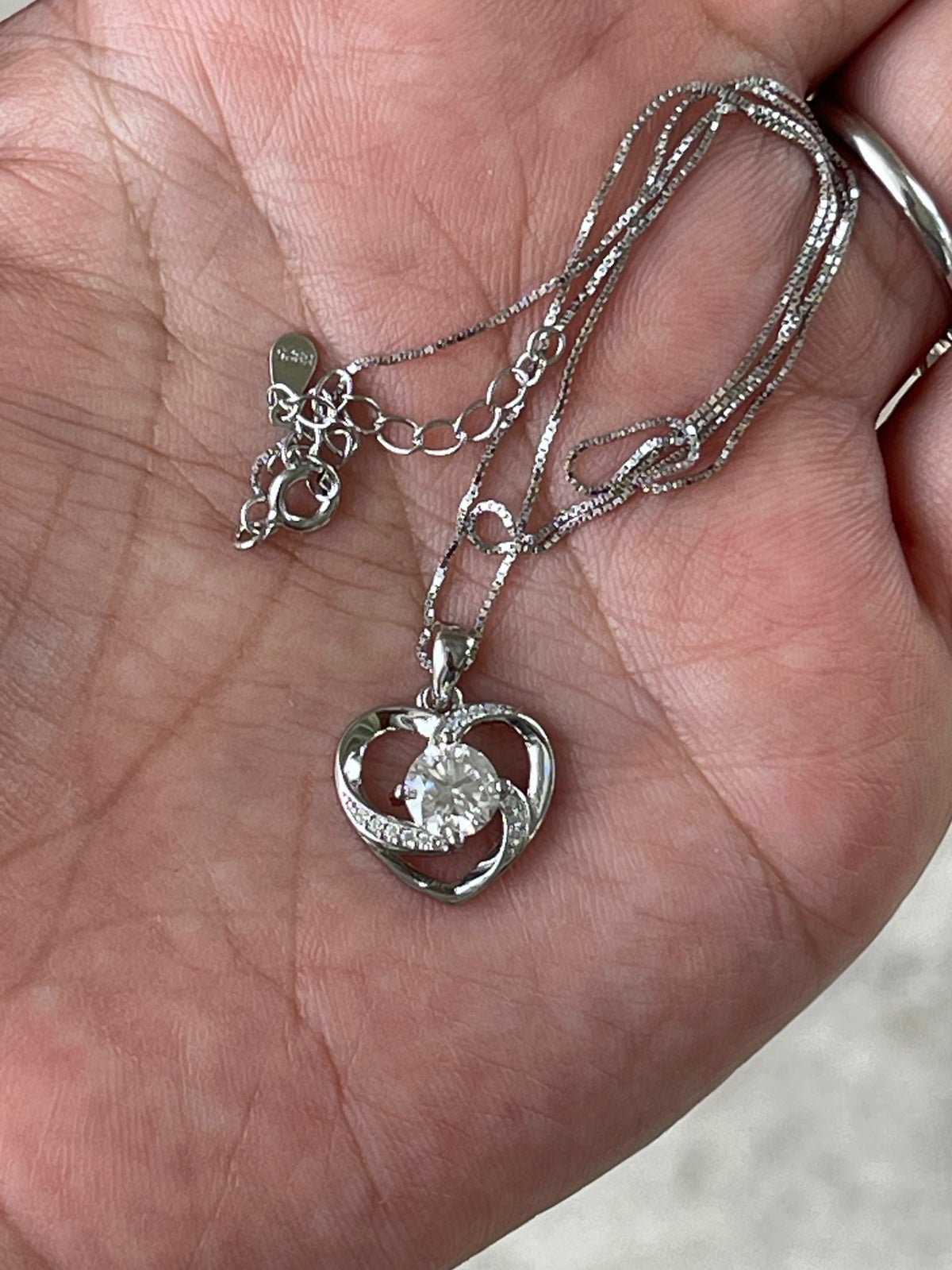 1 carat moissanite Diamond Necklace 925 sterling silver