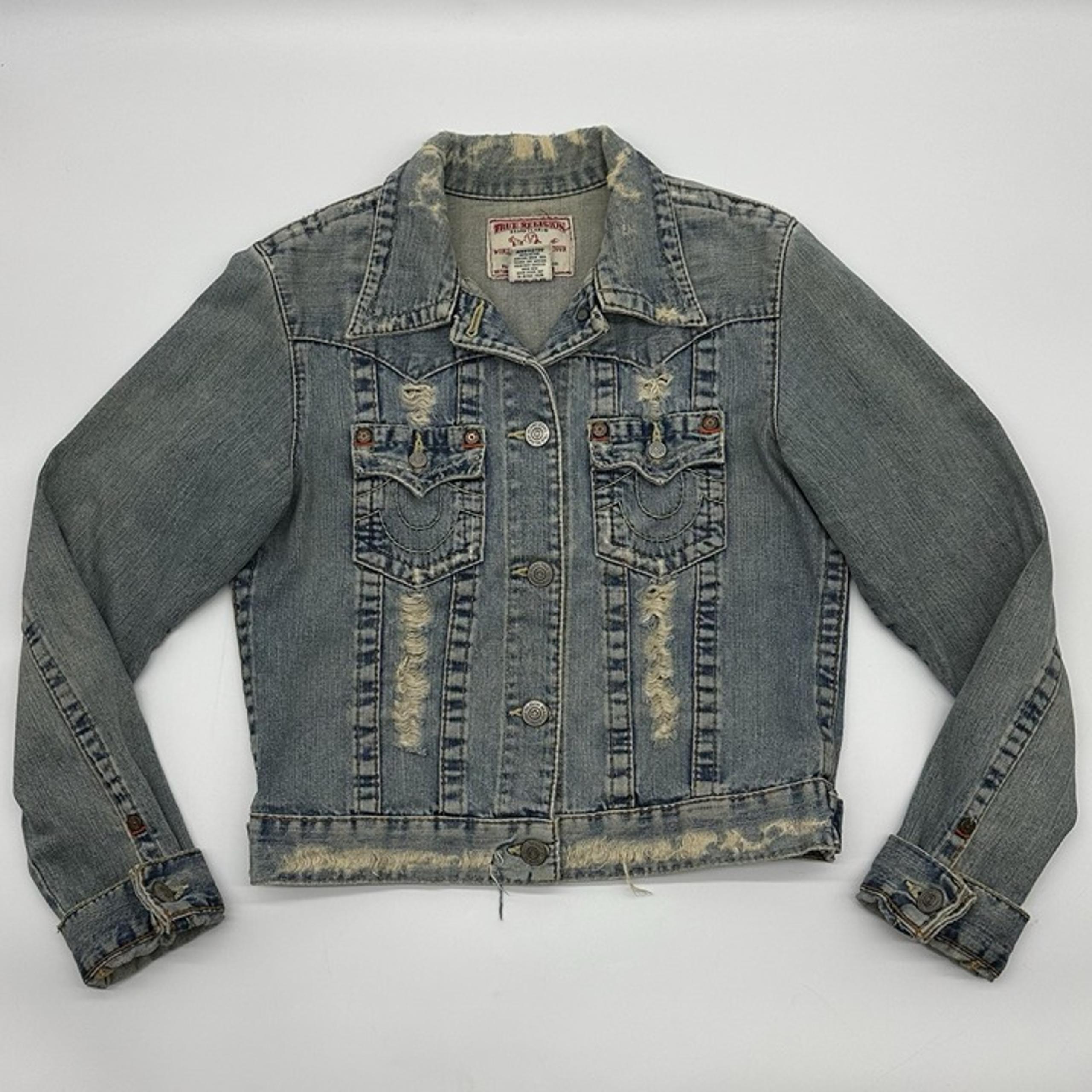True Religion Jimmy Women's Size Large Light Wash Distressed Denim Jean Jacket