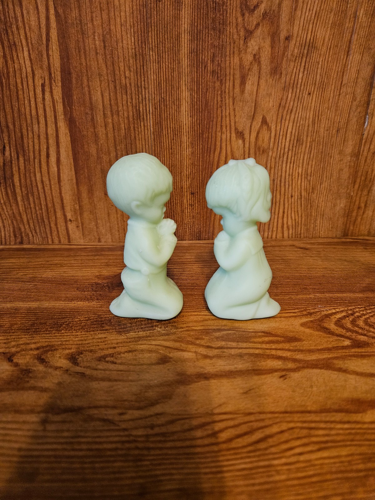1970s vintage Fenton Lime Sherbet green glass praying boy and girl figurine set.