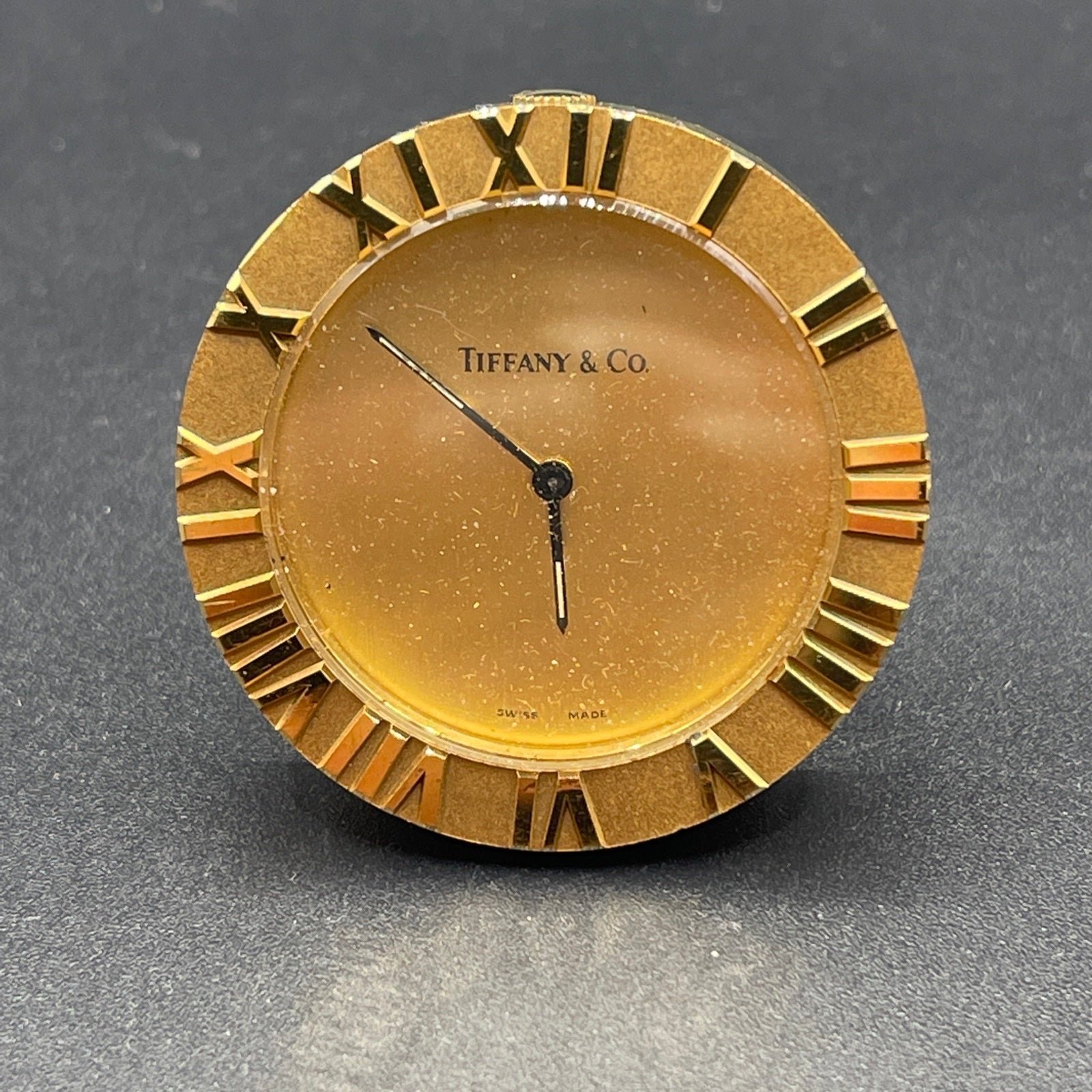 Desk clock Tiffany & Co Gold tone Swiss 112622@