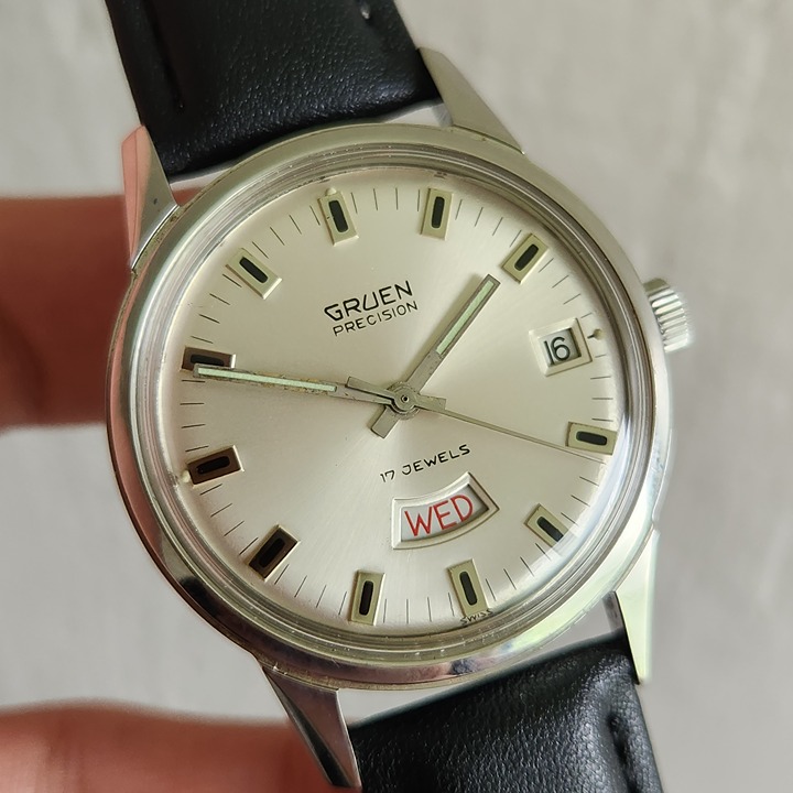 Vintage Gruen 510CD Men's manual winding watch day/date 17Jewels swiss 1960s