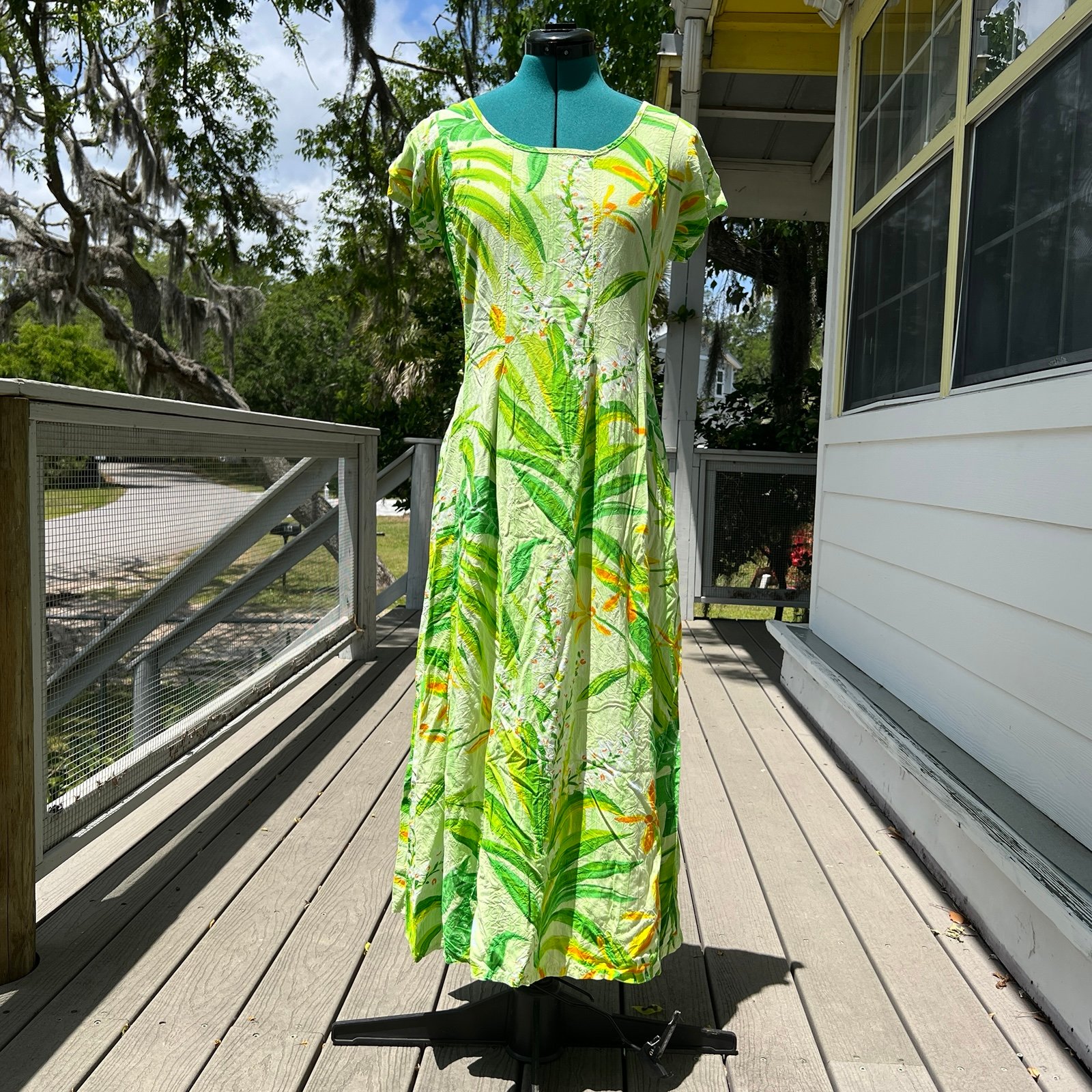 Jams World: Tropical Green Maxi Dress. Size Medium.