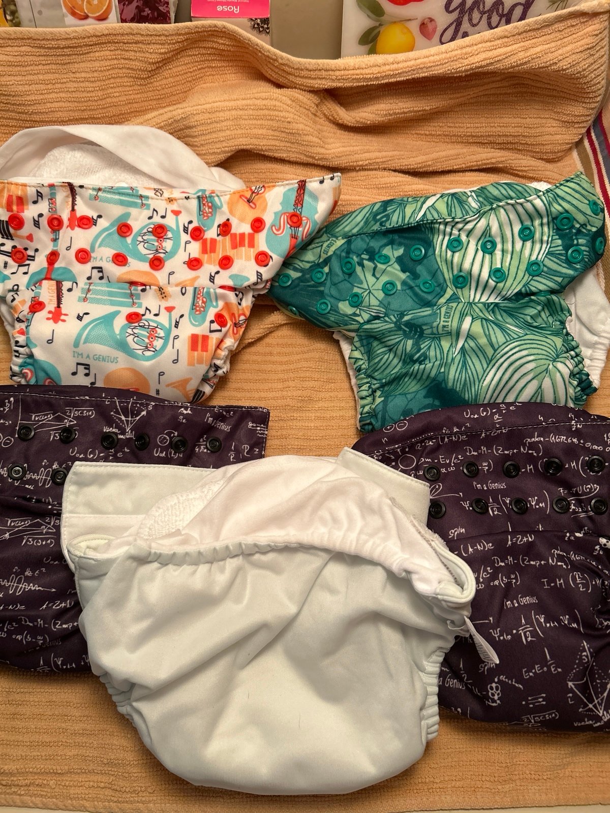 Cloth Diapers bum genius bundle