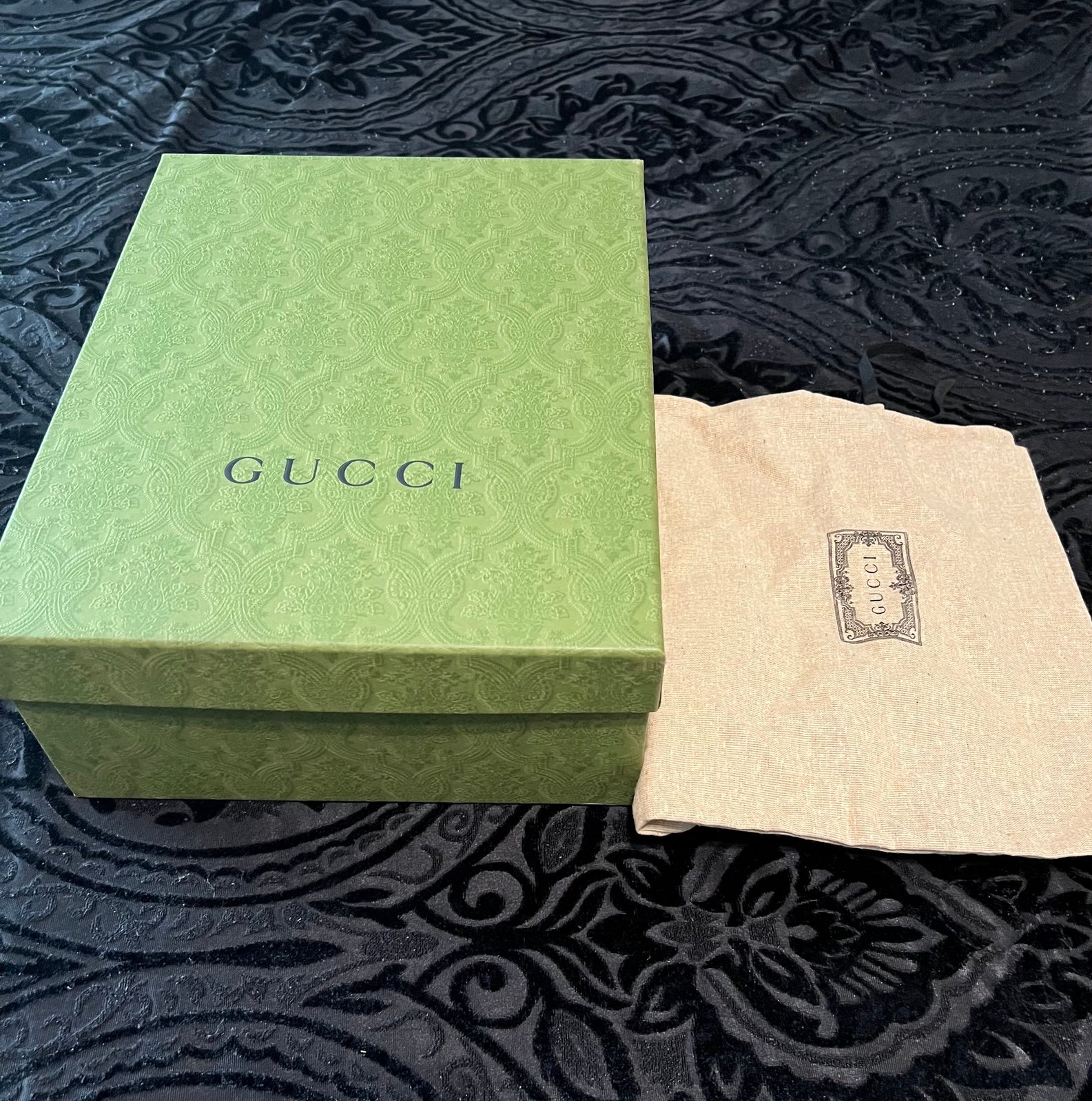 Large Gucci shoe box & dustbags