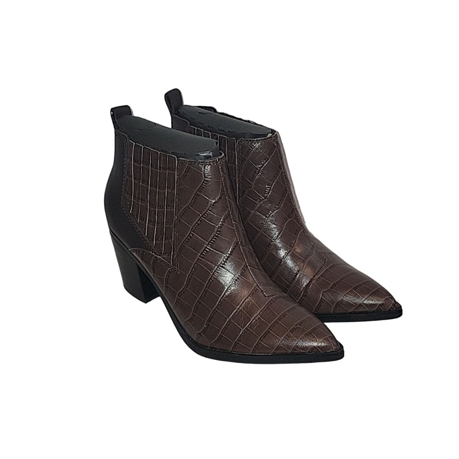 NIB Marc Fisher Rental 2 Chelsea Boots