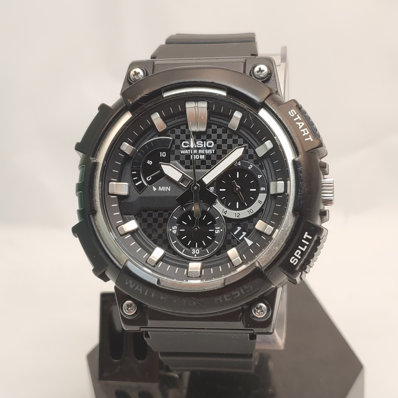 CLASSIC Casio MCW-200H Chronograph JAPAN MOV'T DATE MEN'S WATCH NEW BATTERY
