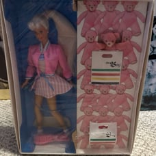 Barbie Toyland Exclusive the Bay Jou Joux (Canadian Barbie) 1994