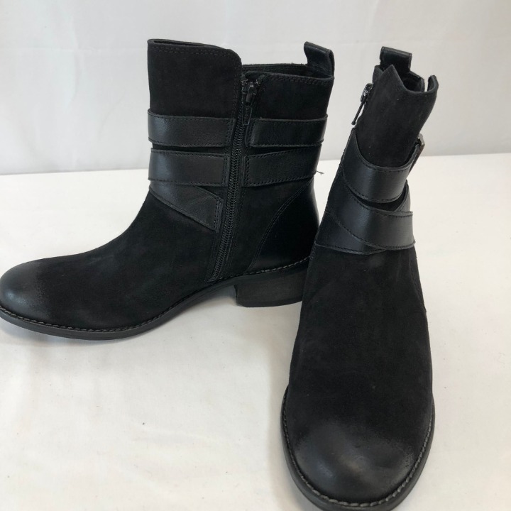 Earth Suede Ankle Boot - Woodland Hayley
