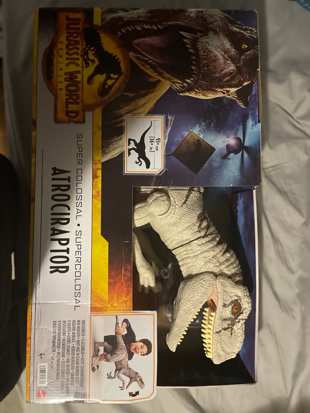 Mattel Jurassic World Super Colossal Atrociraptor Action Figure, 3-ft Long Dinos