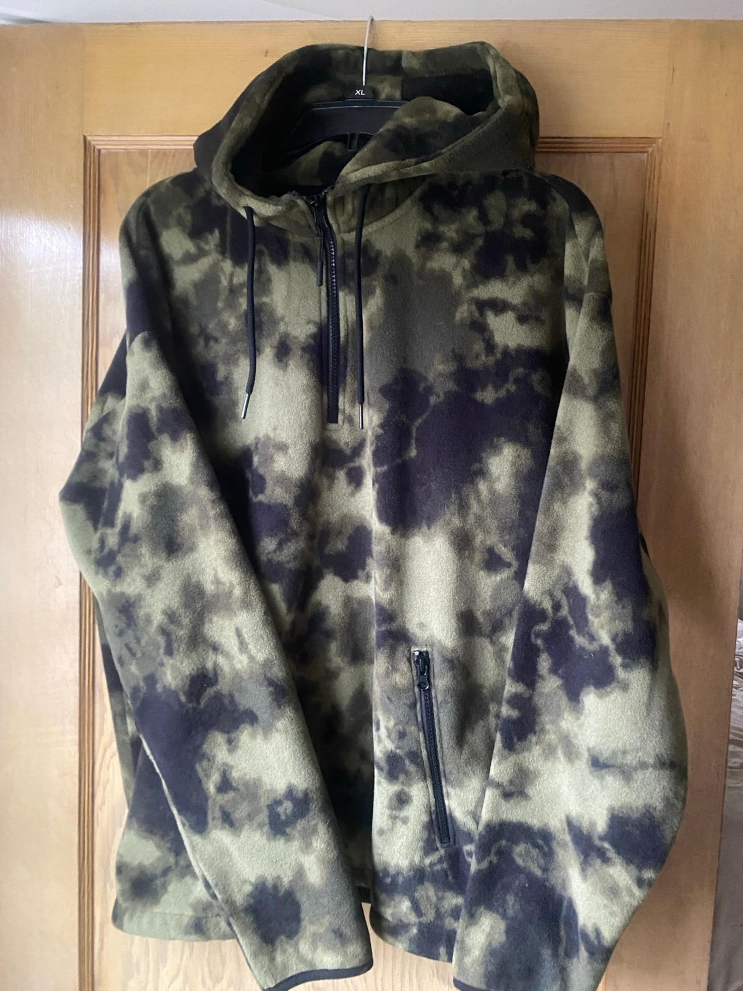Fleece Sweatshirt