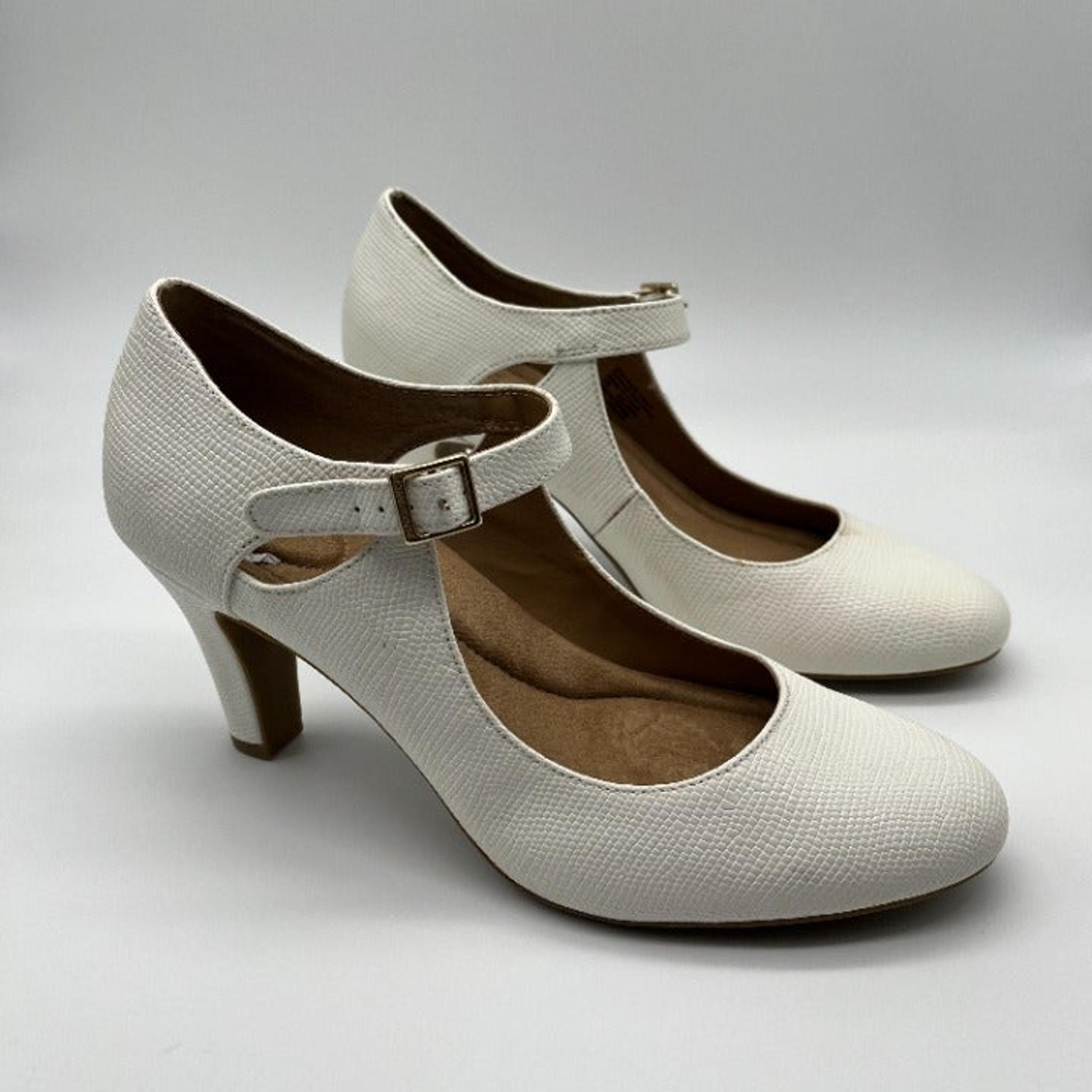 Giani Bernini Velmah Memory Foam Mary Jane Pumps, 10M