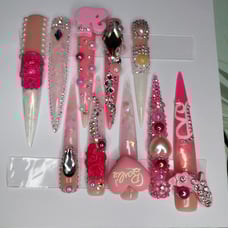 Press on nails. Barbie charms