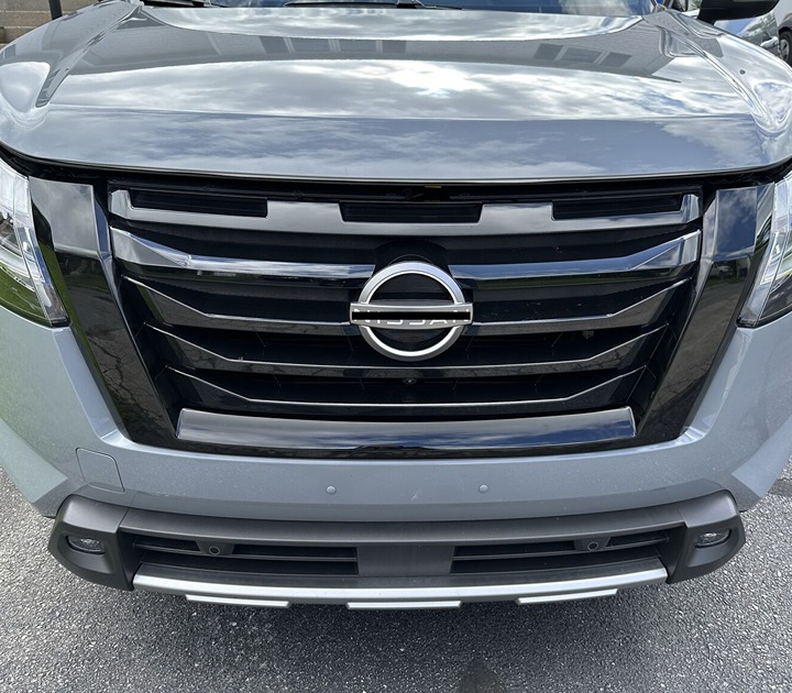 Gloss Black Grille Grill Insert Overlay Trim 1PC For 2022-2025 Nissan Pathfinder