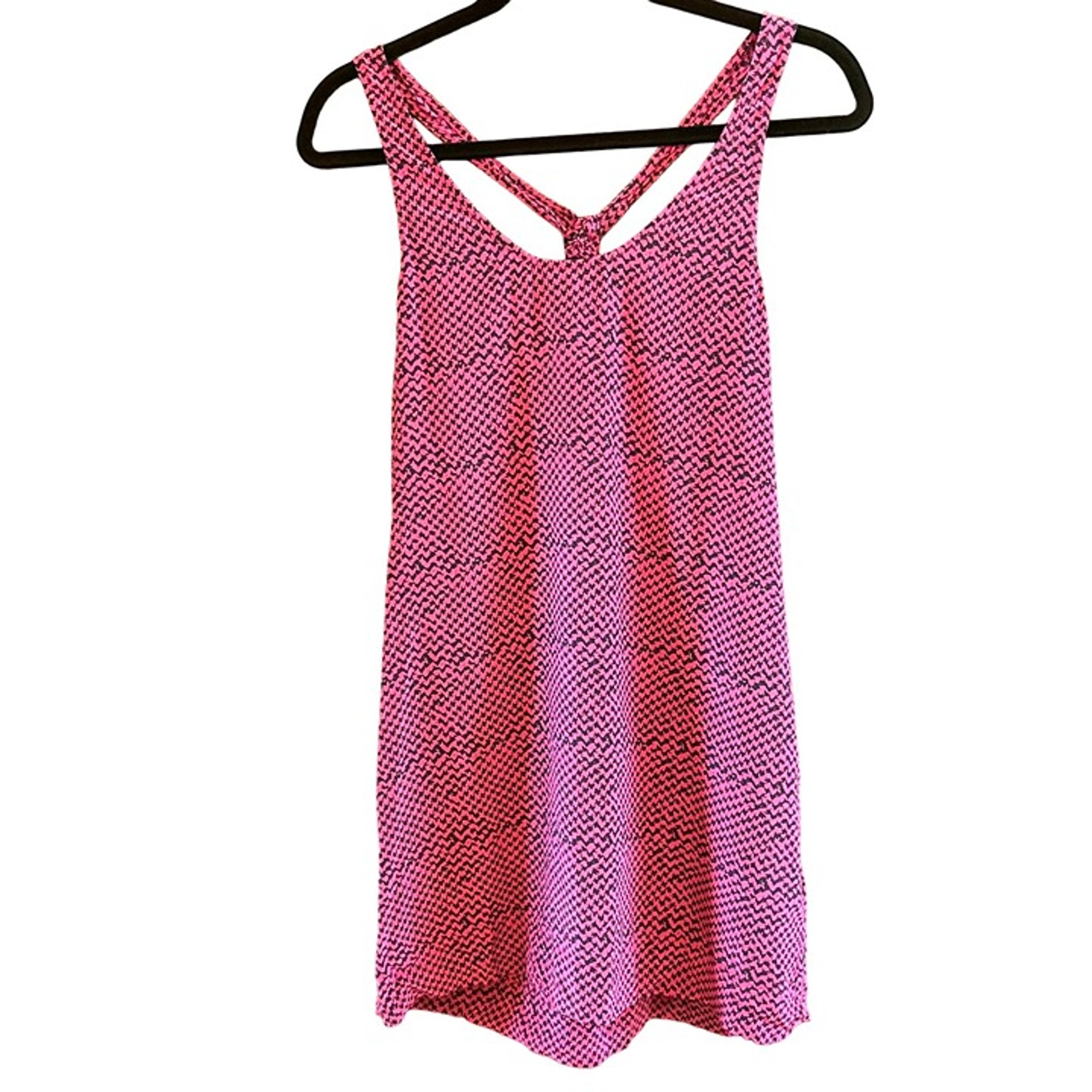Joie Women's Vibrant Pink Houndstooth Print V-Back Tank Top 100% Silk Summer