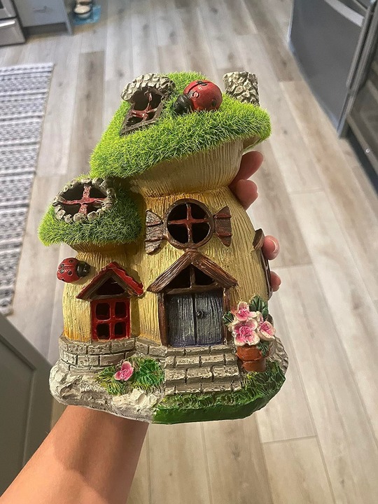 TERESA'S COLLECTIONS Mushroom Garden Statues 6.6