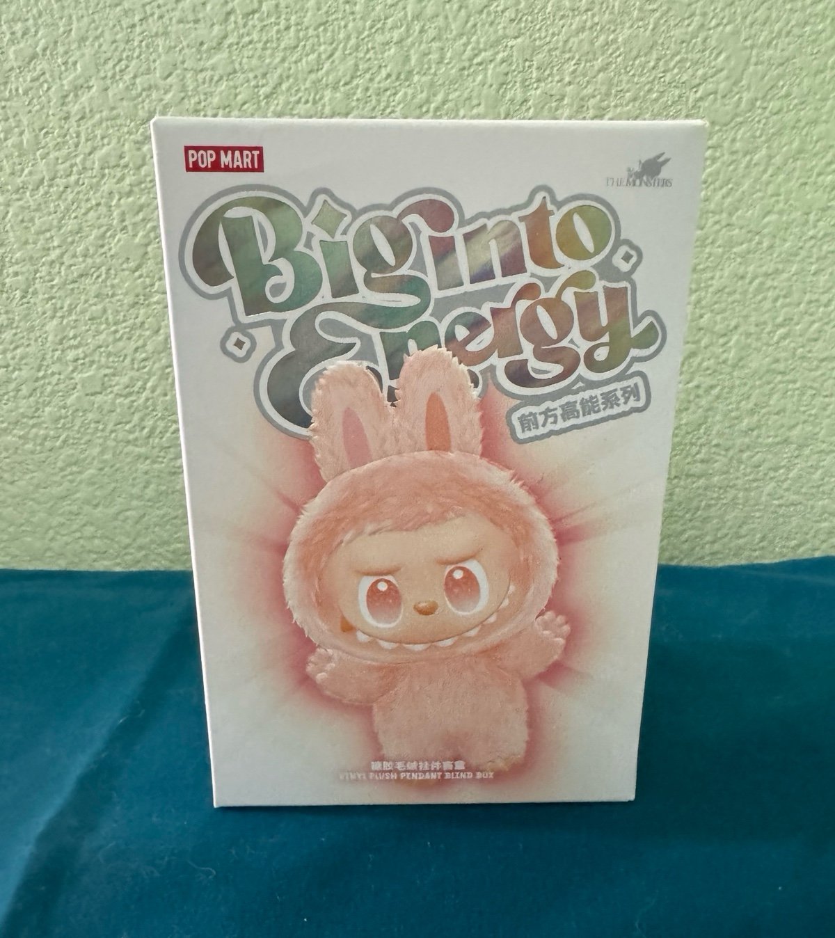 *FOR DOVE* - The Monsters BIE ONE sealed box & Macarons ONE sealed box