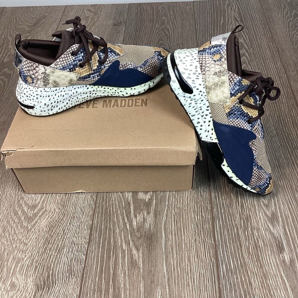 Steve Madden Women's Cliff Sneaker Snake & Leopard 10 Shoe Athletic Casual