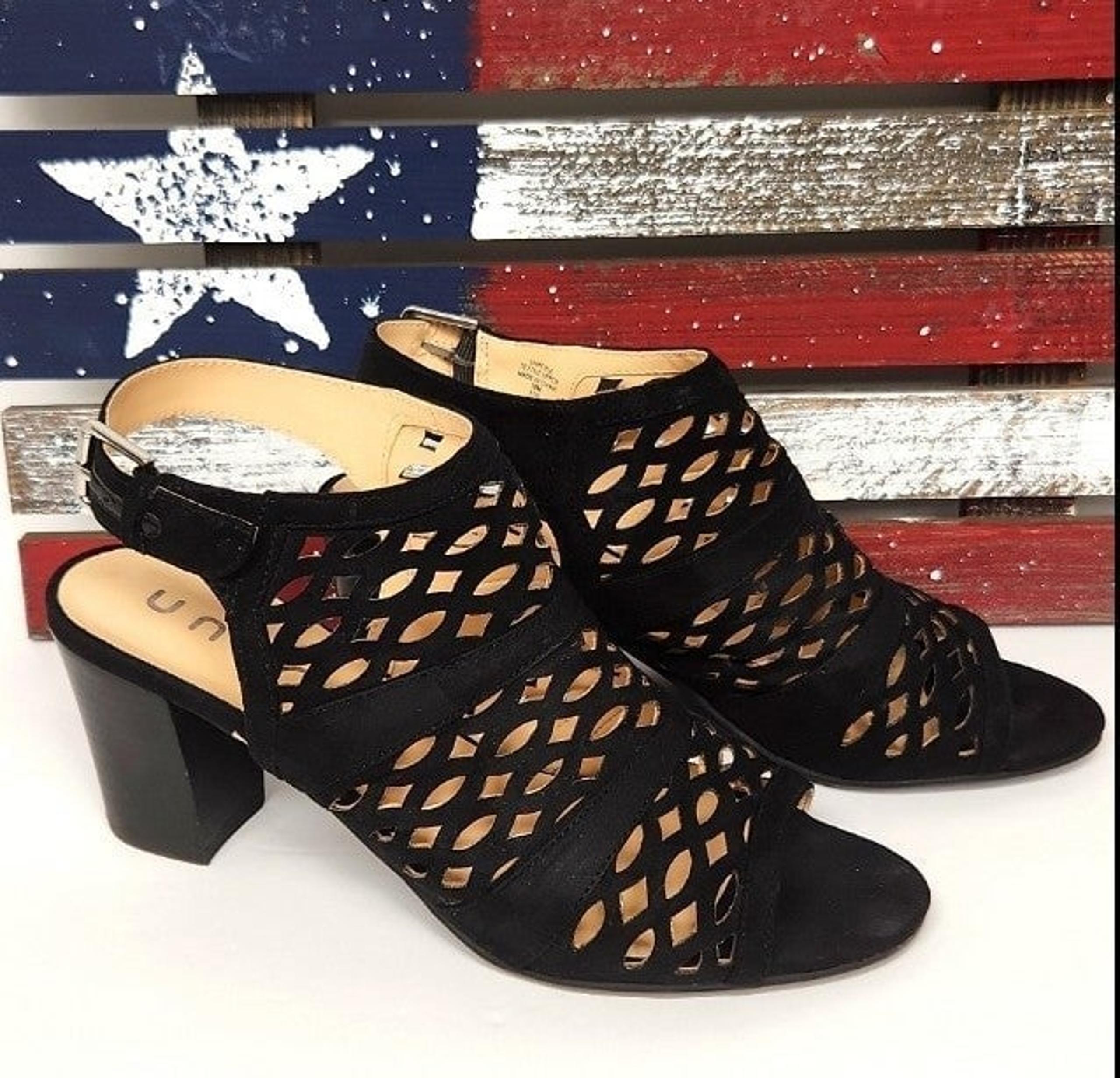 UNISA  Unperle Perforated Gladiator Peep Toe Sling Back Sandals (10M)