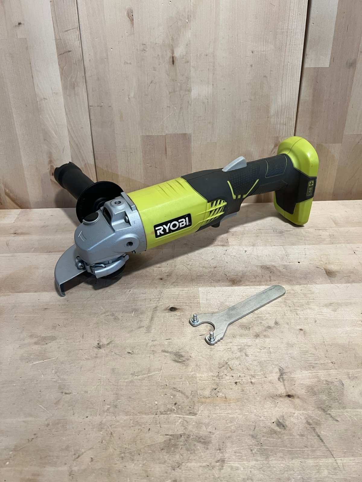 Ryobi 18V ANGLE GRINDER