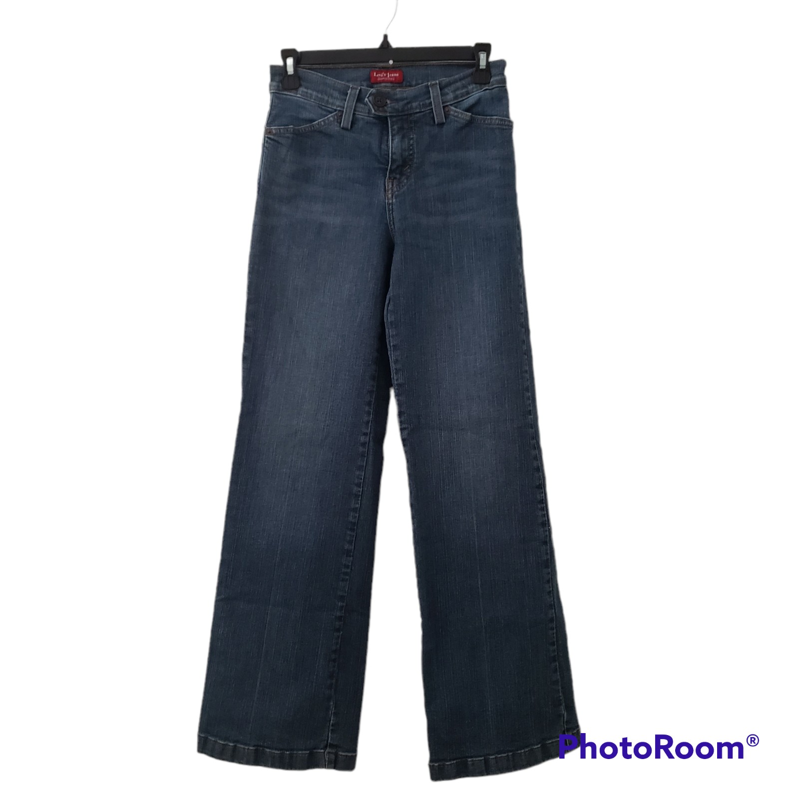 Levis vintage high waisted stove pipe slimming flare leg blue jeans 4