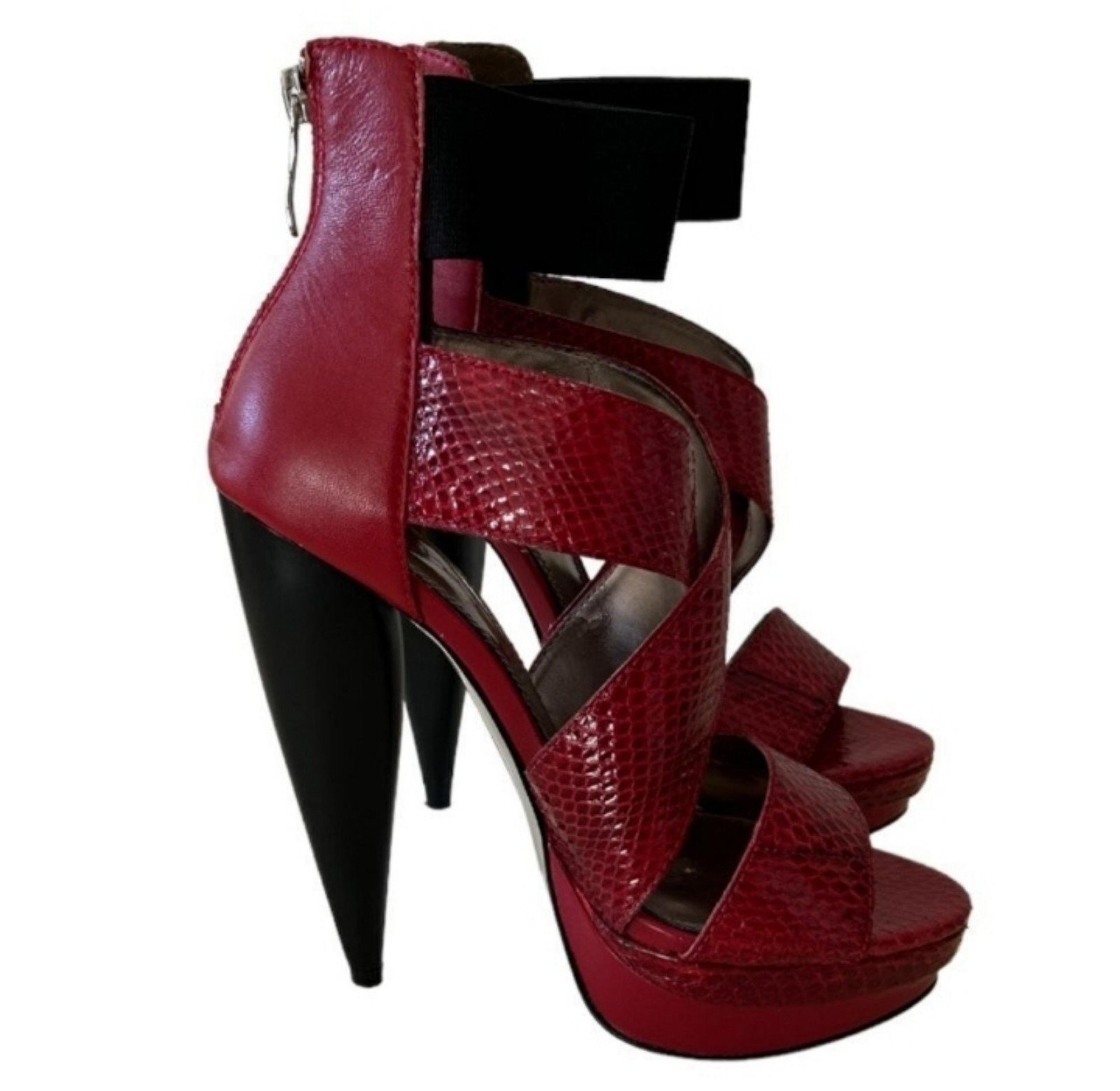 BEBE "MONICA" PLATFORM SANDAL