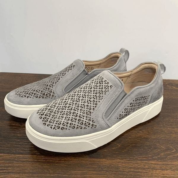 Vionic Kimmie Perf Slip On Supportive Sneaker Round To Suede Leather Gray 7M