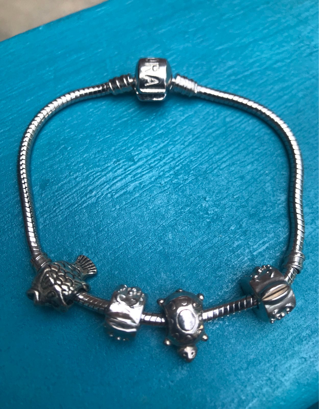 Pandora