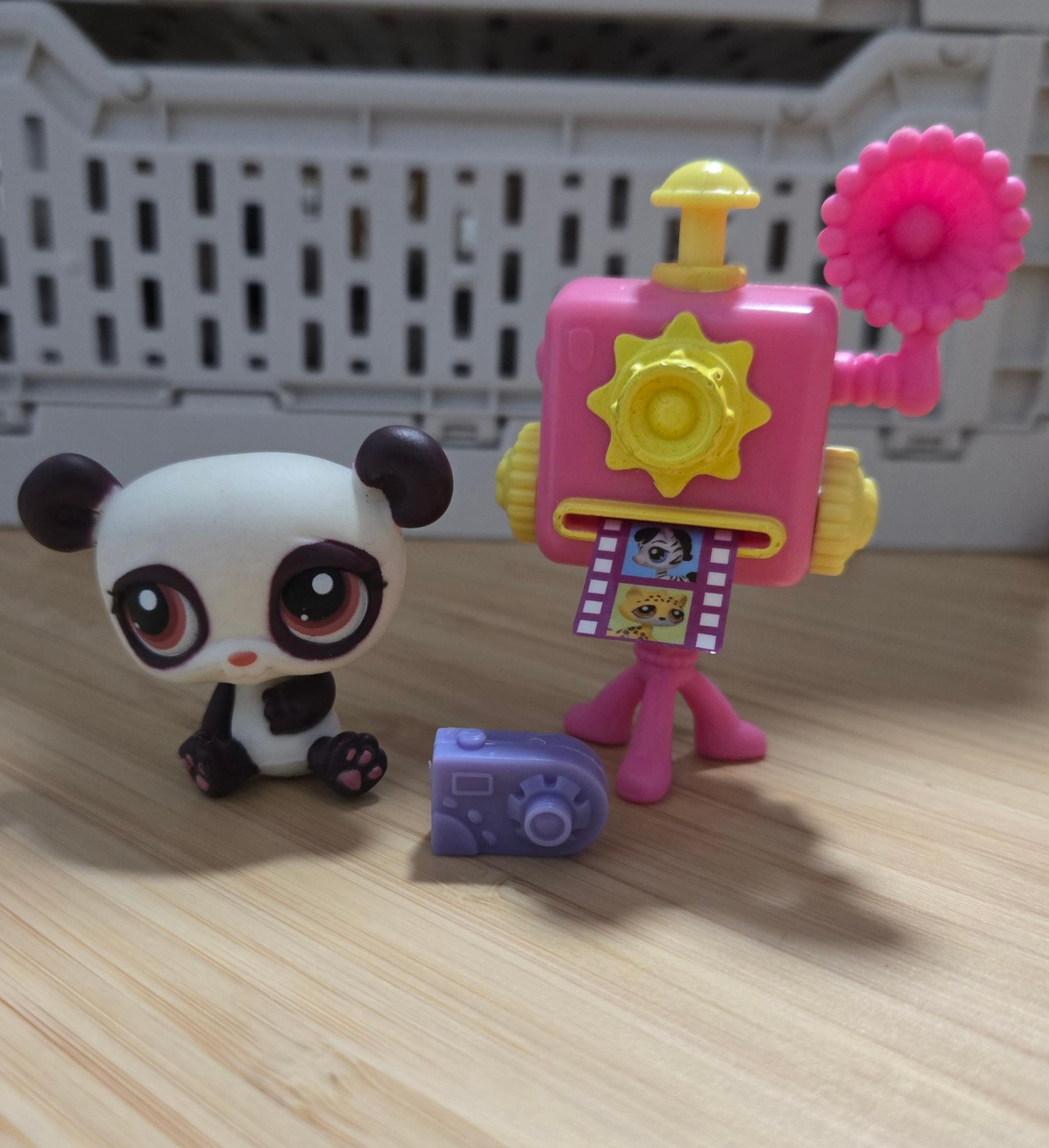 Lps Panda (#387) Pets around the world
