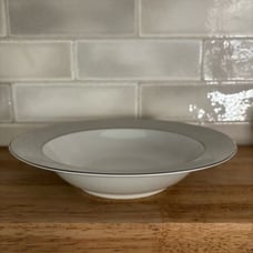 Mikasa Parchment Large 10 Vegetable Serving Bowl L3438/250 Fine China