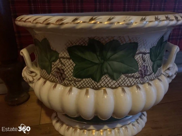 Antique Jardiniere bowl (1900)