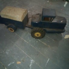 Vintags NY-Lint Toys Truck an trailer