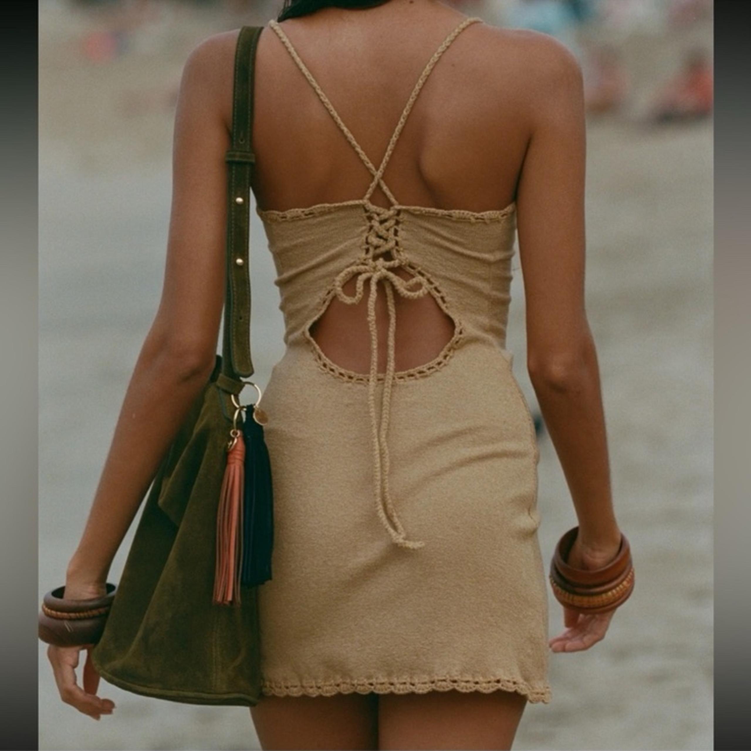 Indah ‘Nola’ Dress