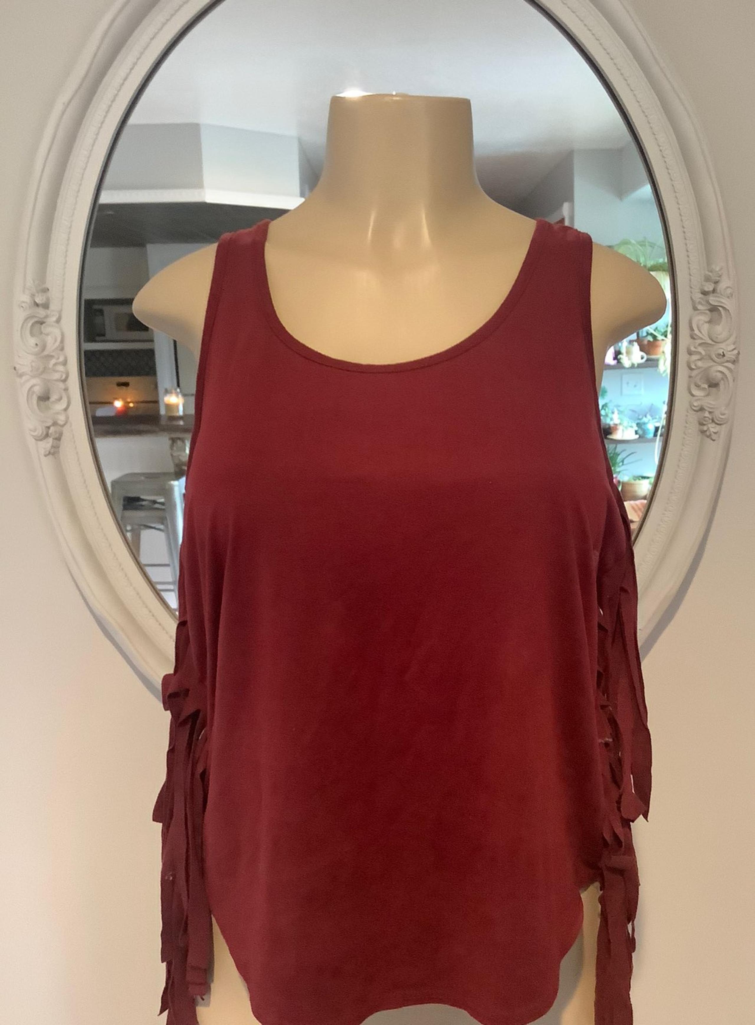 red rue21 tank medium