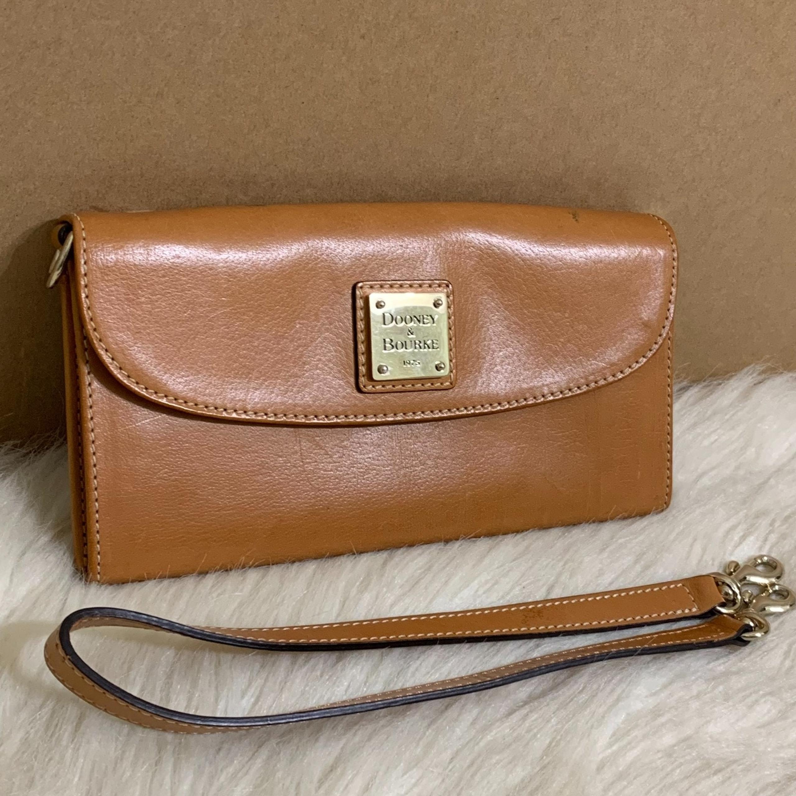 DOONEY & BOURKE Rare Vintage Florentine Leather Front Flap Swing Wallet Handbag