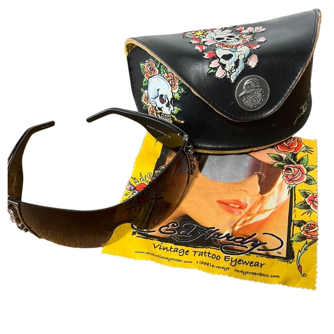 Vintage Ed Hardy Designer Womens Sunglasses Case Cloth