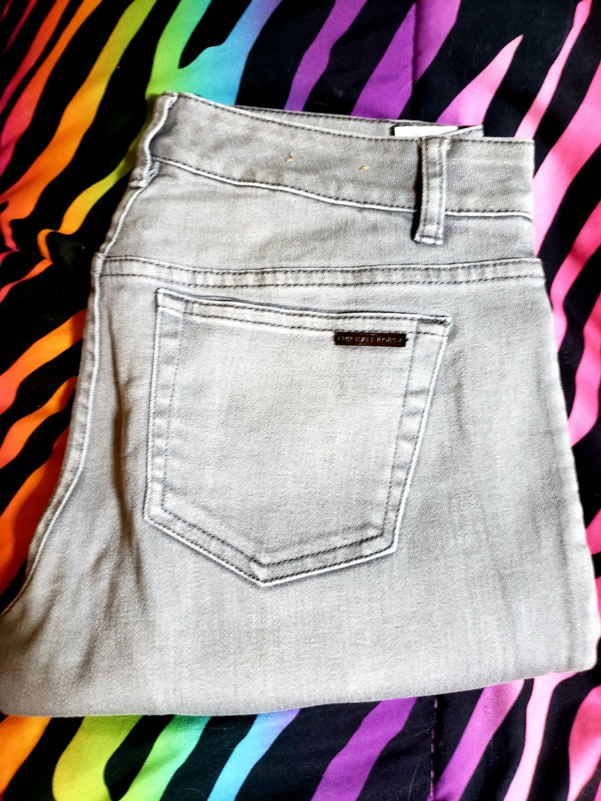 NWOT-MICHAEL KORS SIZE 0 GREY IZZY SKINNY JEANS