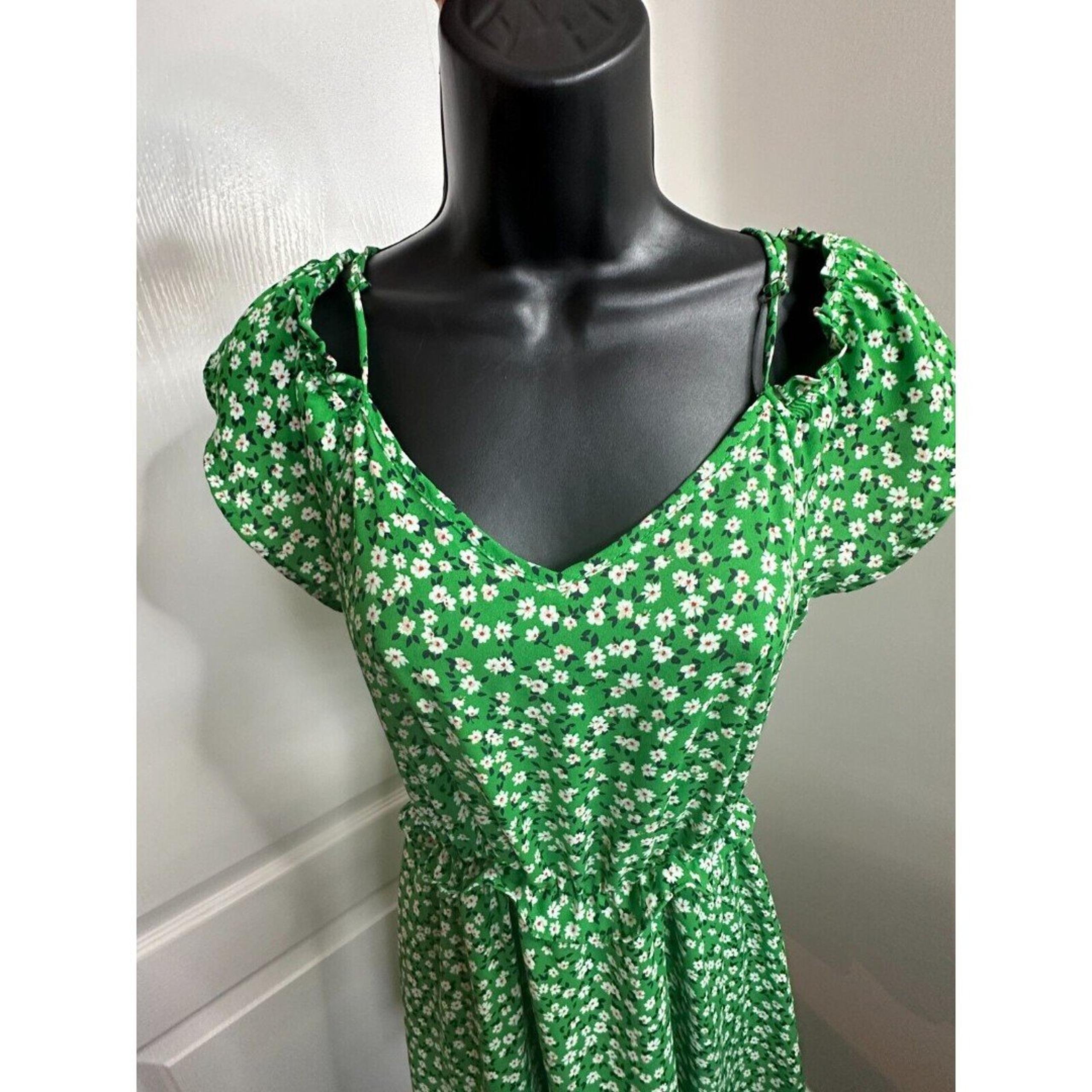 Jessica Simpson Women's Green & White Floral Lined Mini Dress - Size S