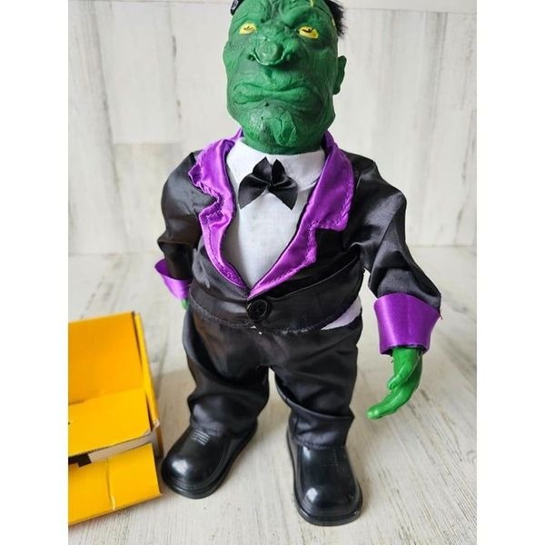 Far East Butler Frankenstein animated Ghostbusters RARE Halloween prop - detail