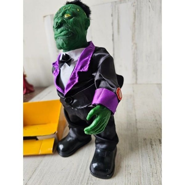 Far East Butler Frankenstein animated Ghostbusters RARE Halloween prop - detail