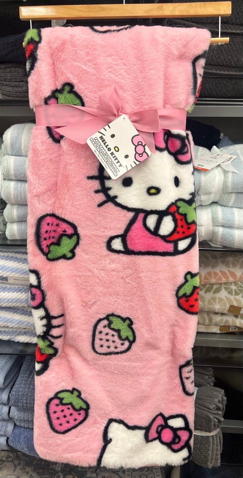 NEW Hello Kitty Pink Strawberry Faux Fur Throw