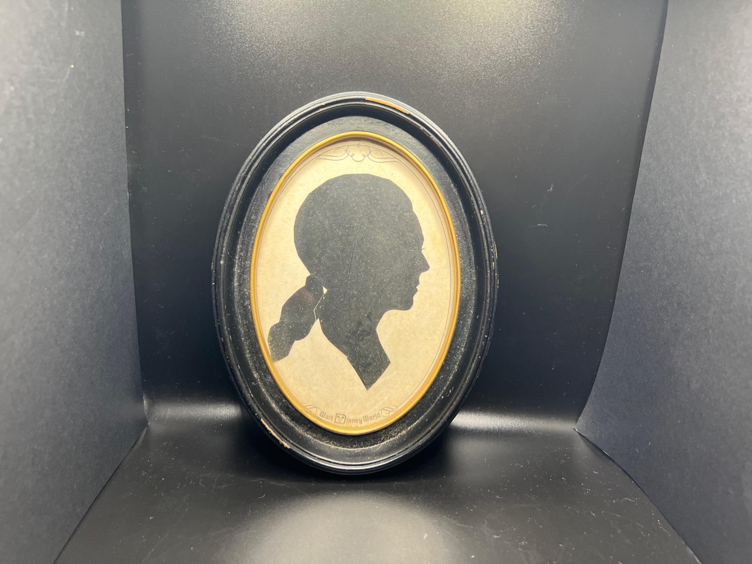 Vintage Walt Disney silhouette