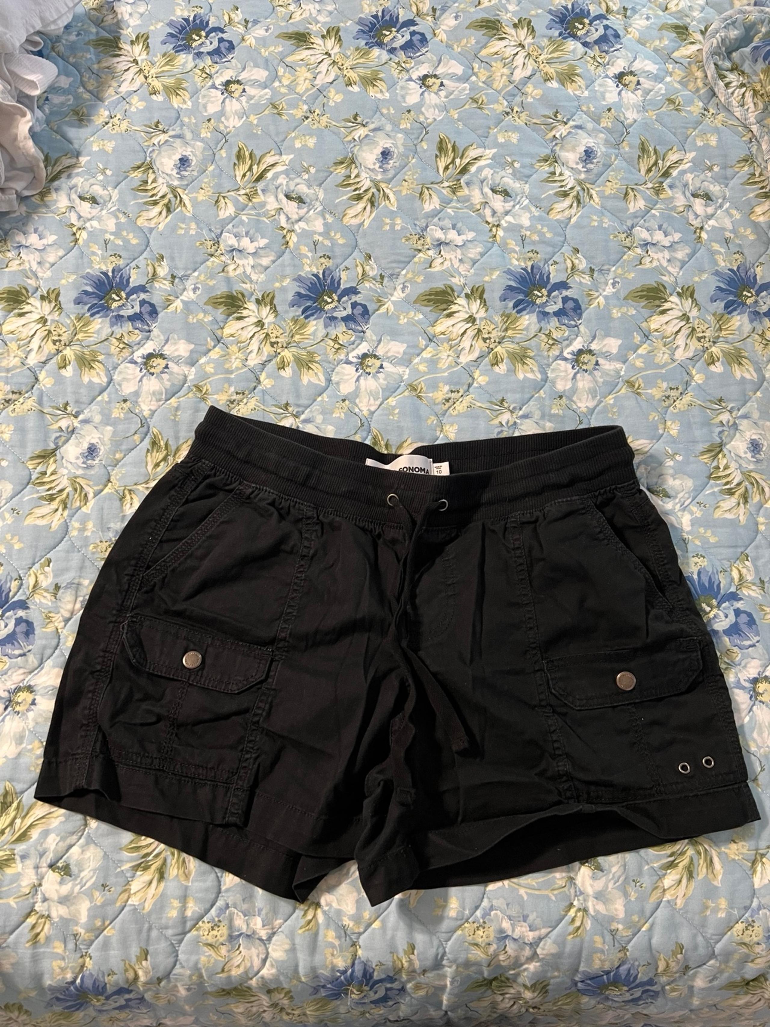 black shorts women