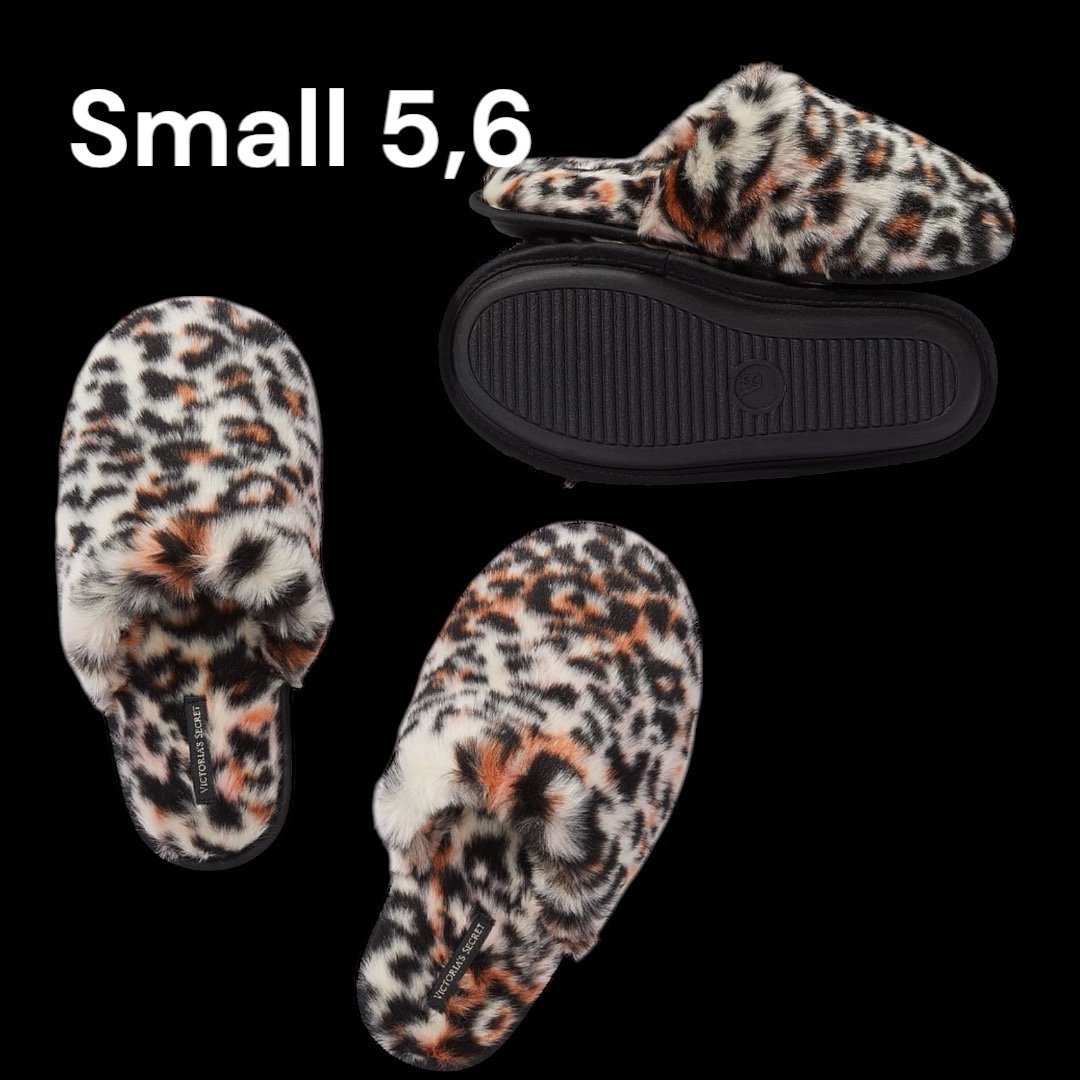VICTORIA'S SECRET LEOPARD Closed-Toe Faux Fur Slippers