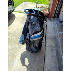 Callaway Adult Golf Bag With Rain Cover and Three Head Covers