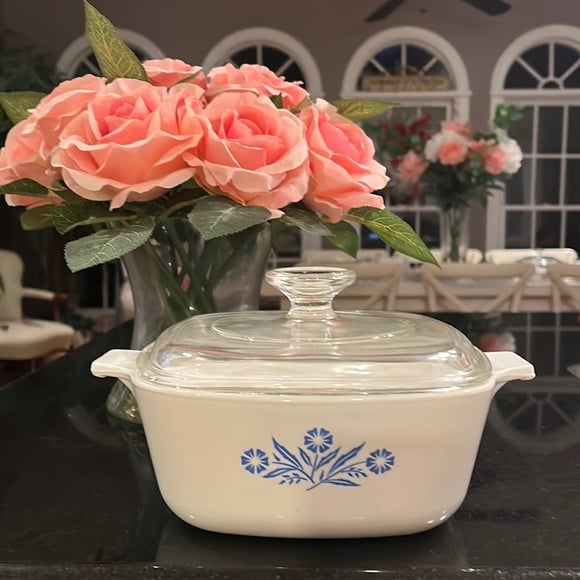 Cornflower Blue - 1.5L / 1.5 QT CorningWare Casserole with Lid (A-7-C)